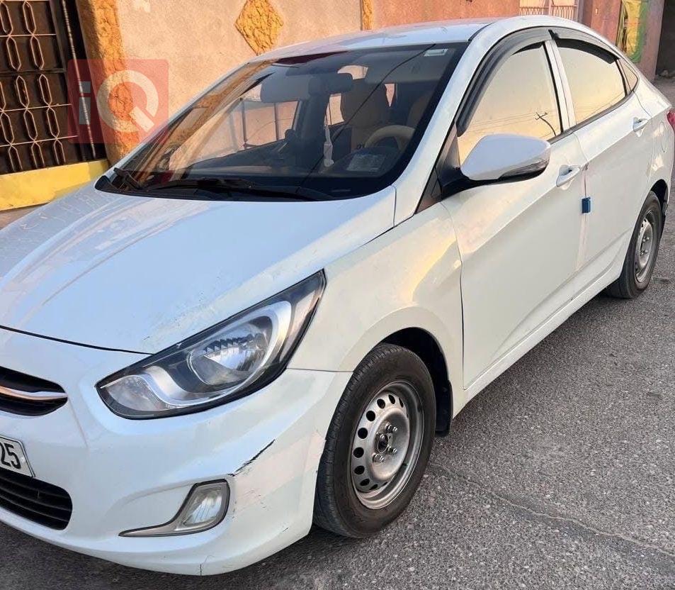 هیوندای ئەکسنت